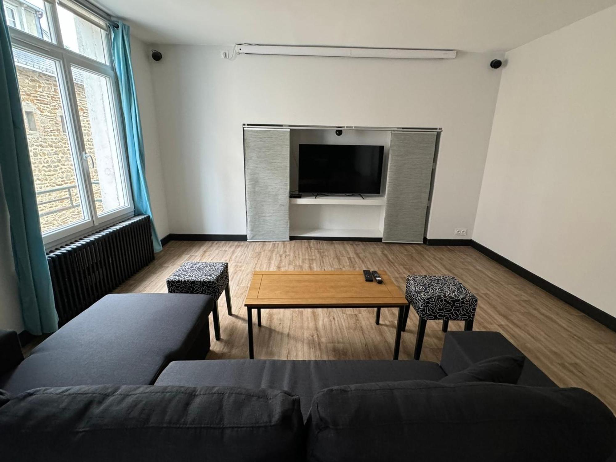 Appartement En Centre-Ville - Local Velos Disponible Mayenne Eksteriør billede