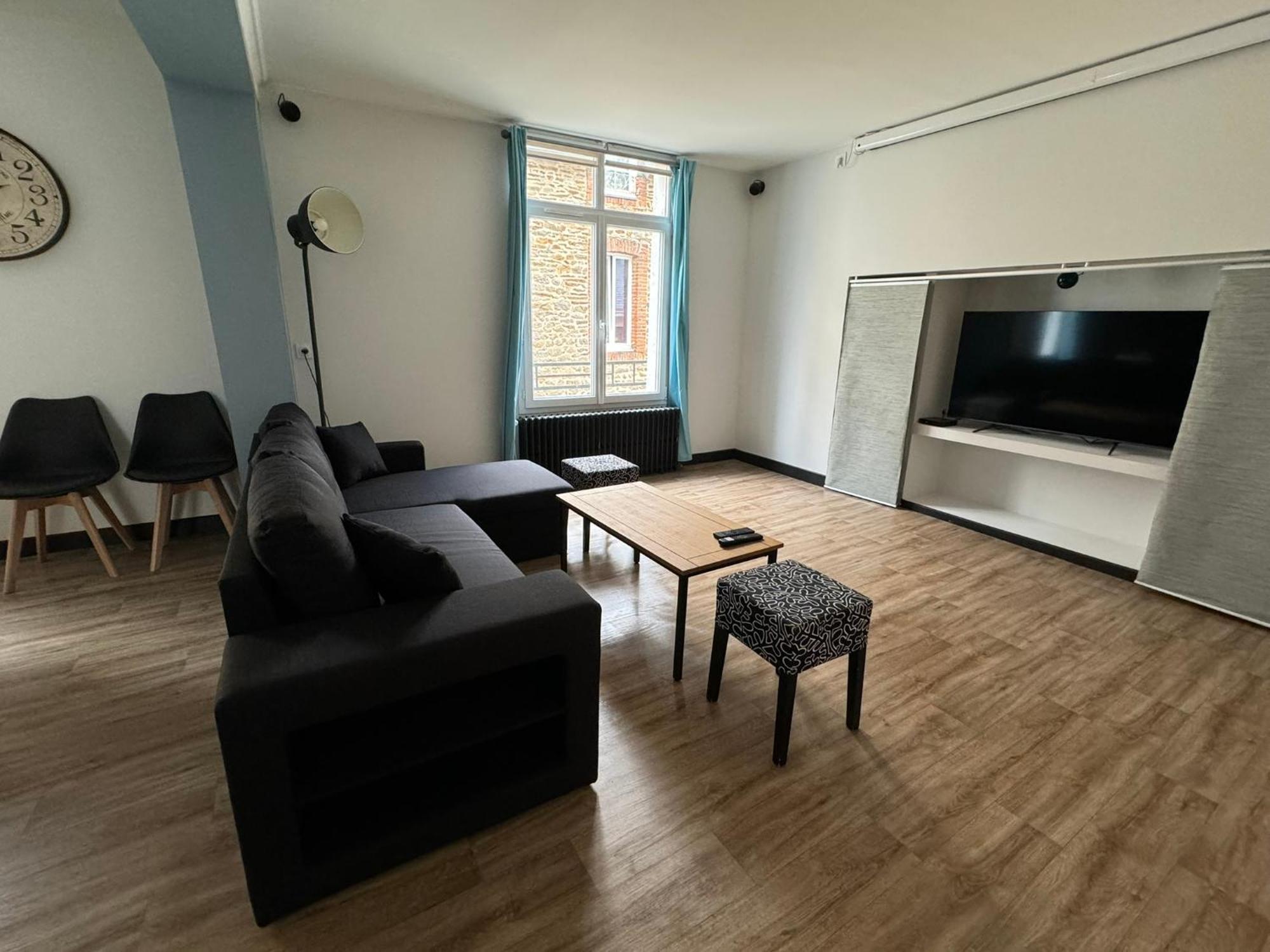 Appartement En Centre-Ville - Local Velos Disponible Mayenne Eksteriør billede