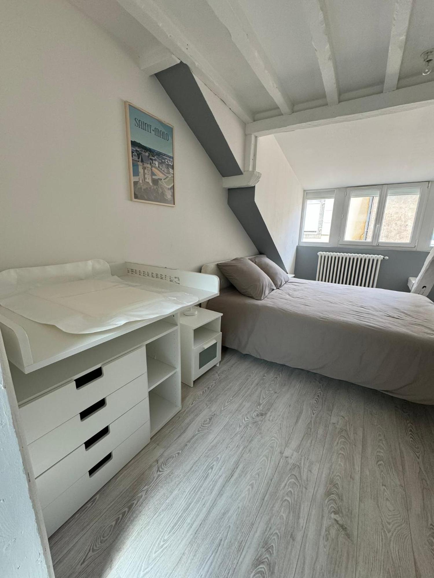 Appartement En Centre-Ville - Local Velos Disponible Mayenne Eksteriør billede