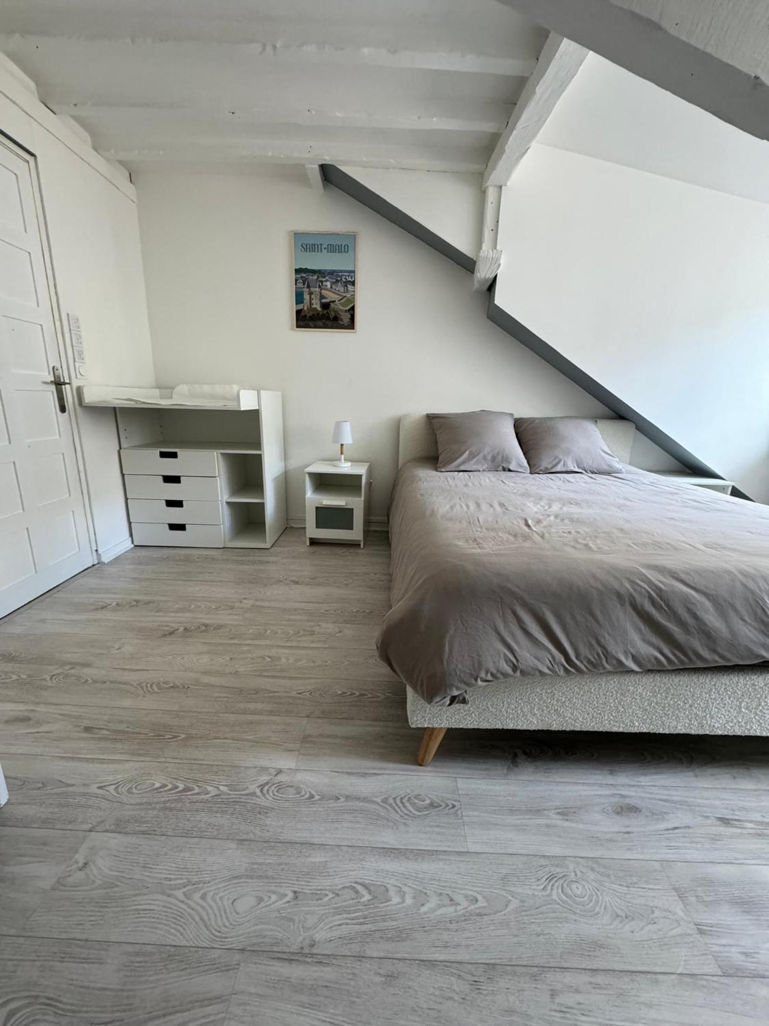 Appartement En Centre-Ville - Local Velos Disponible Mayenne Eksteriør billede